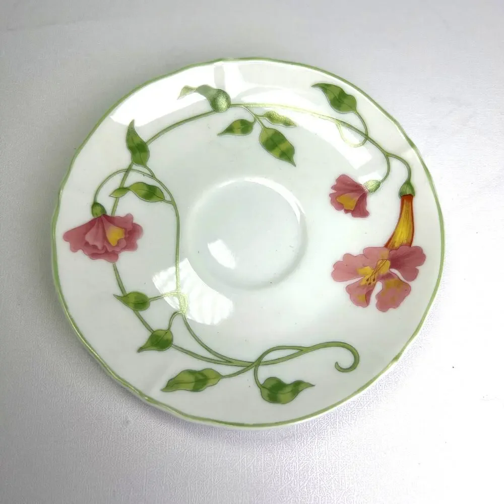 Denby-Langley Your Majesty Flat Demitasse Porcelain Cup Saucer Set Trumpet Vine